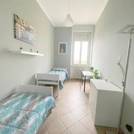 Intero Spazioso E Luminoso Con Daire