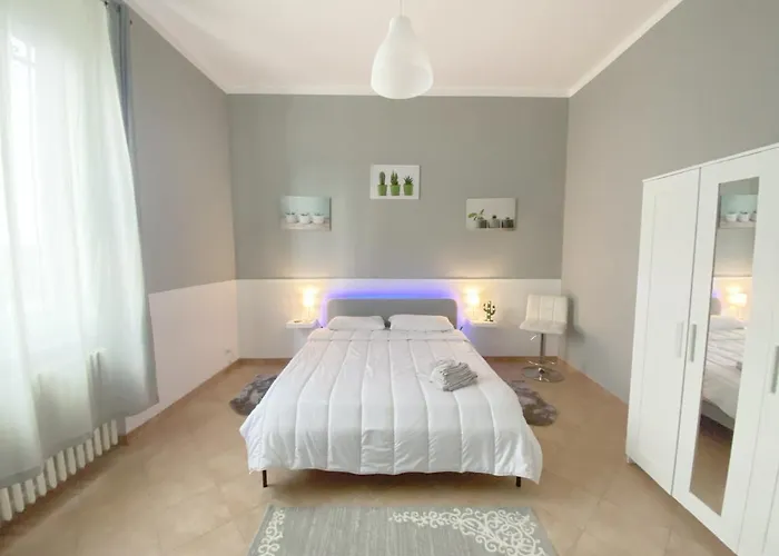 Intero Spazioso E Luminoso Con Apartament *